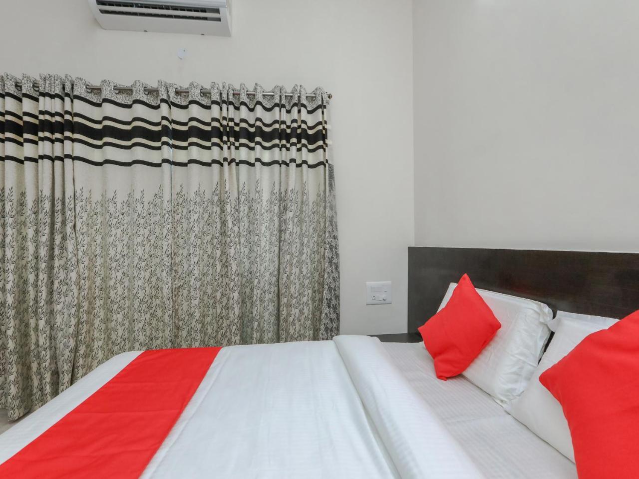 Отель Oyo 22211 Shree Ankanatheshwara Residency Nanjangud Экстерьер фото